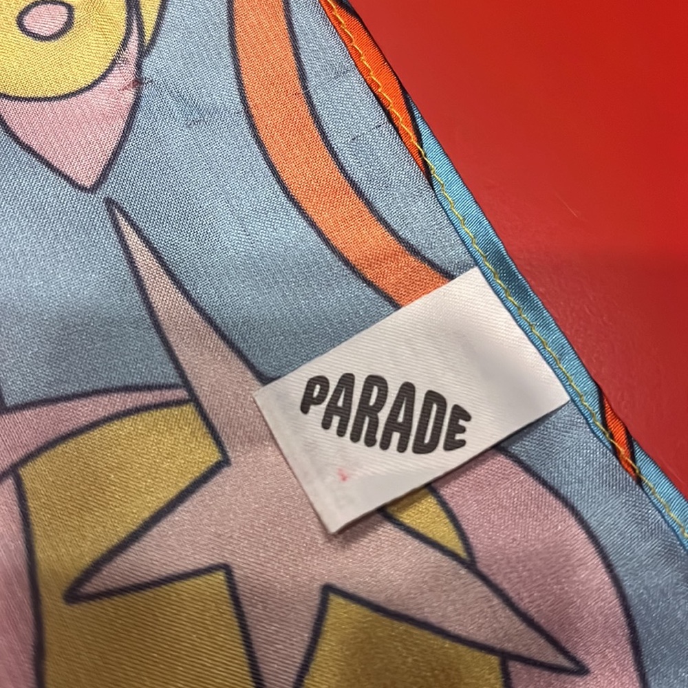 Parade Scarf - Picture 7 of 8